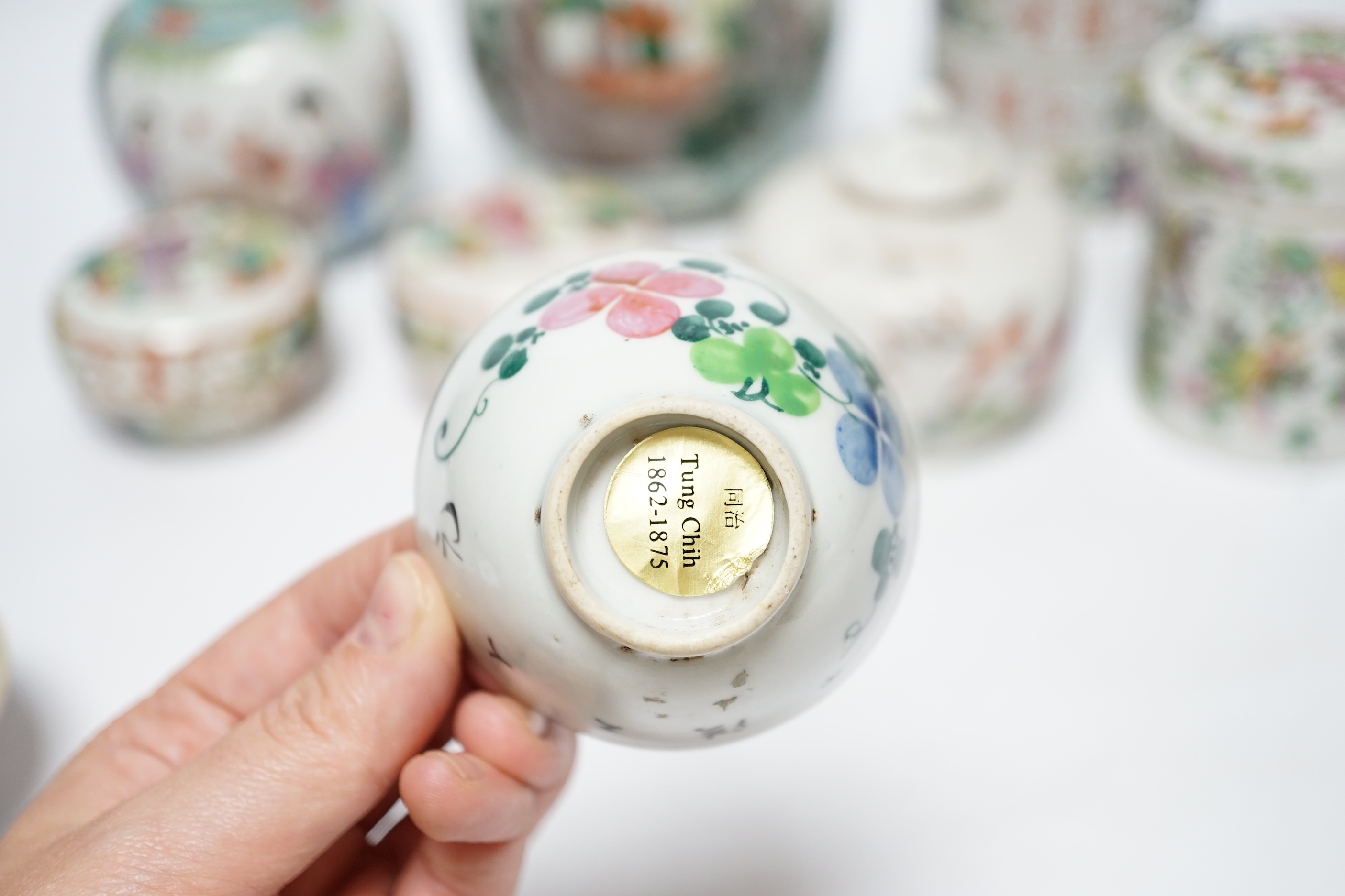A group of 19th/20th century Chinese famille rose boxes and covers and jars etc., tallest 11.5cm